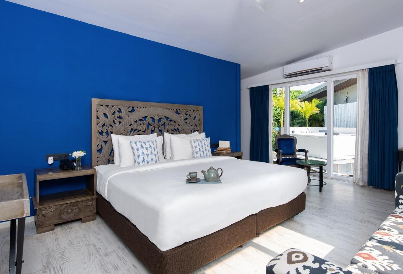 Living Room Beach Resort Morjim Exterior photo